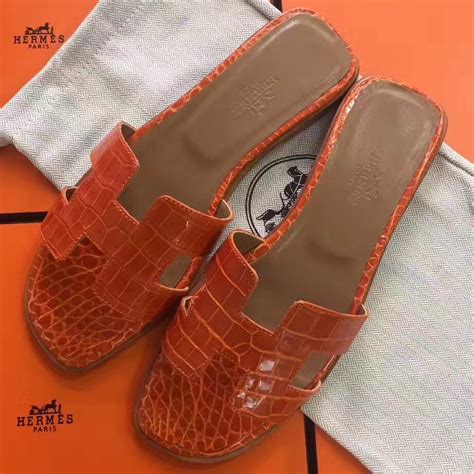 hermes oran sandals crocodile|hermes oran size chart.